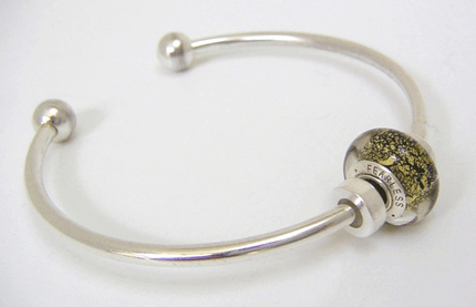 Fearless bead on silver bangle bracelet